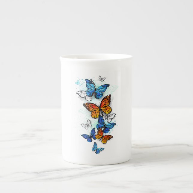 Caneca De Porcelana Borboletas voadoras Morpho e Monarca (Frente)