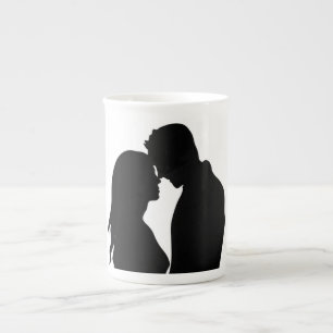 CANECA DE PORCELANA CASAL ROMÂNTICO SILHOUETTE