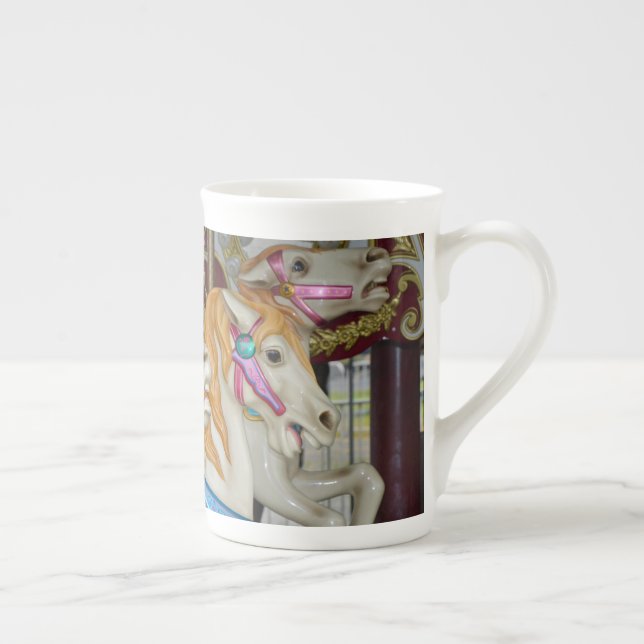 Caneca De Porcelana Cavalos carrossel coloridos (Direita)
