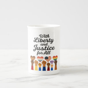 Caneca De Porcelana Com Liberdade e Justiça para Todos Protestam Liber