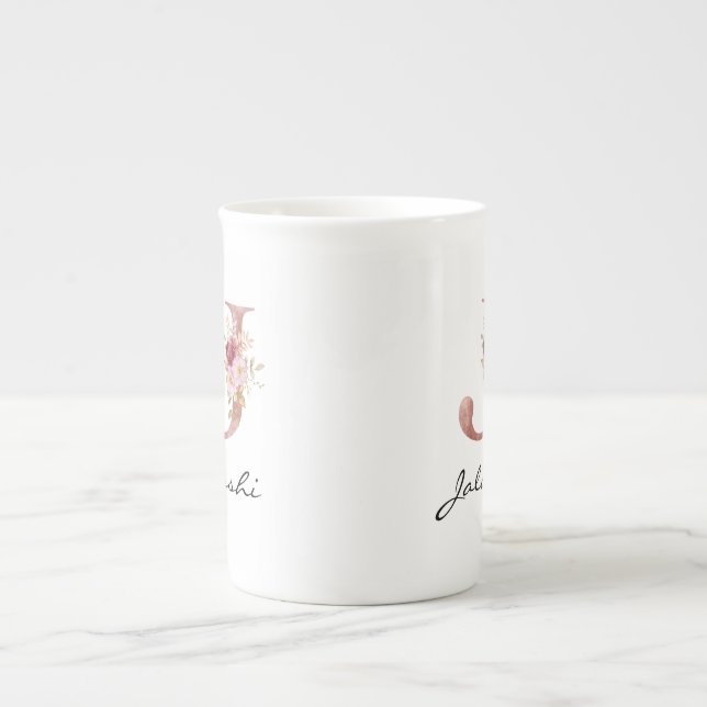 Caneca de porcelana com monograma rosa florido Let (Frente)