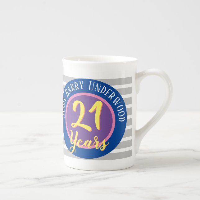 Caneca De Porcelana Comemorativo aniversário de 21 anos (Direita)