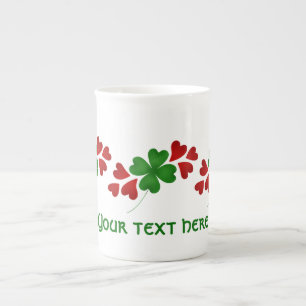 Caneca De Porcelana Corações e trevo
