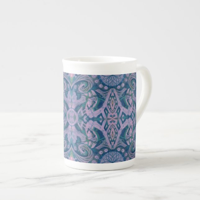 Caneca De Porcelana Curvas e Lótus, lavanda de padrões de abstrato e a (Frente Esquerda)