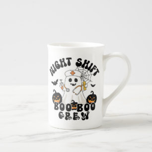 Caneca De Porcelana Enfermeira do turno da noite Mug - BOO BOO Crew Gh
