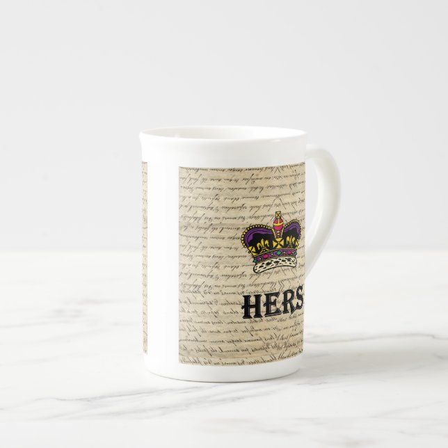 Caneca De Porcelana Engraçado dela texto & coroa (Frente Esquerda)