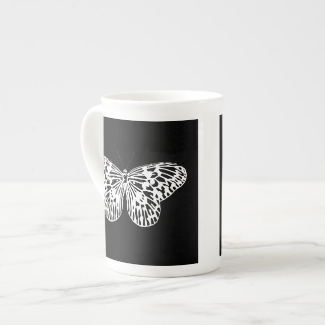 Caneca De Porcelana Esboço da borboleta, branco e preto (Frente Esquerda)