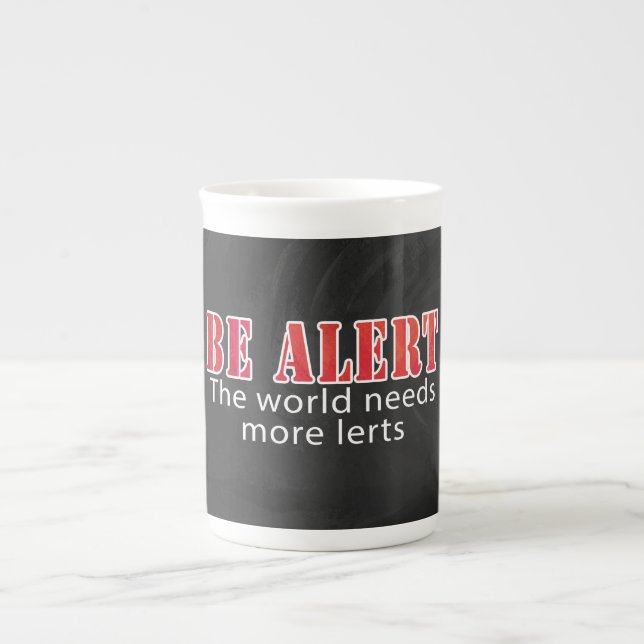 Caneca De Porcelana Esteja alerta (Frente)