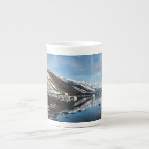 Caneca De Porcelana Fiorde gelado da faculdade