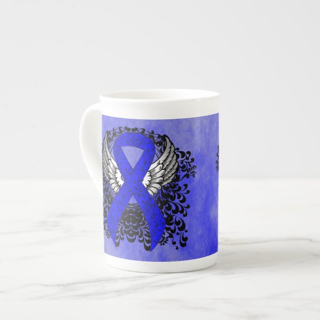 Caneca De Porcelana Fita de Consciência Azul com Asas (Frente Esquerda)