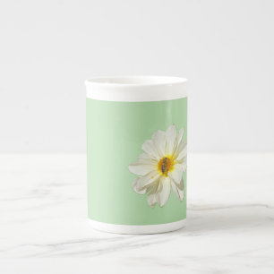 Caneca de Porcelana Flor Branca e Abelha Mel