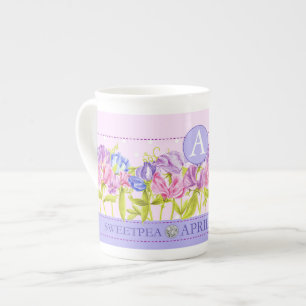 Caneca De Porcelana Flor de Nascimento e Gem April Bone China Mug
