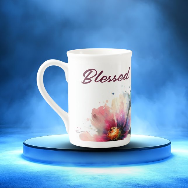 Caneca De Porcelana Floral Berry BLESSED Typografia Design (Floral Design with the Word Blessed)