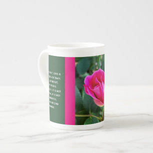 Caneca De Porcelana Floral Mug, Rosa Rosa Rosa Corinto Verso sobre Amo