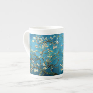 Caneca De Porcelana Floresta de Amêndoa Brilhante por Vincent van Gogh