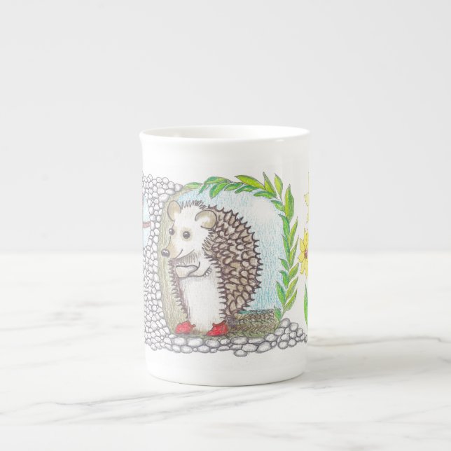 Caneca De Porcelana Hedgehog em sua casa (Frente)