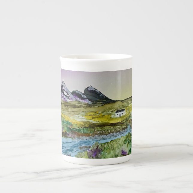 Caneca De Porcelana Isle of Skye Sligachan         (Frente)