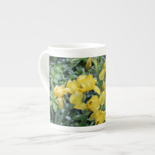 Caneca De Porcelana Jardim Íris Amarelo Osso China Mug