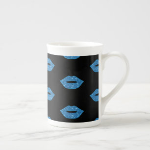 Caneca De Porcelana Lábios Brilhantes Beijos Azuis Maquiadora Chique