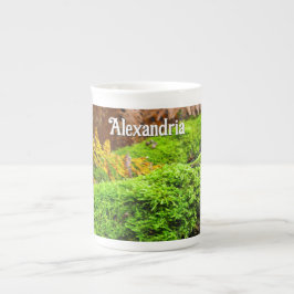 Caneca De Porcelana Latido de árvores no outono Moss - Personalizado