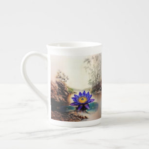 Caneca De Porcelana Lotus Azul Emergindo das Águas Mortas (Vietnamita)