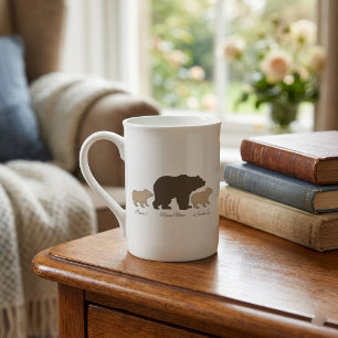 Caneca De Porcelana Mama Urso Personalizada Com 2 Nomes de Filhos Pres