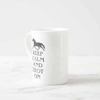 Caneca De Porcelana Manter Calma e Trote no Equestre