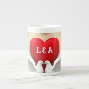 Caneca De Porcelana Moldura de Coração de Casamento Romântico com Pomb