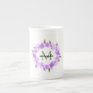 Caneca De Porcelana Monograma floral roxo do nome da grinalda da