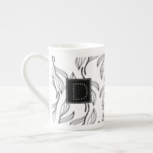 Caneca De Porcelana Monograma Preto e Branco de Verdura Botânica Flora