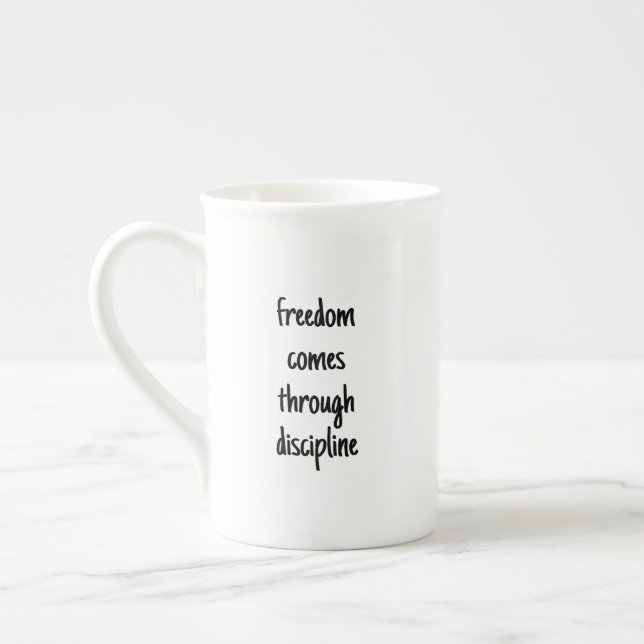 Caneca De Porcelana Mug de Especialidade em Liberdade (Esquerda)