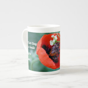 Caneca De Porcelana Mug de Porcelana Fina Grace com Flor de Papoula Ve