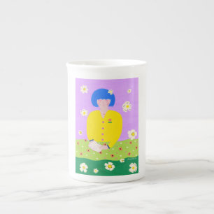 Caneca De Porcelana Mulher lendo no jardim