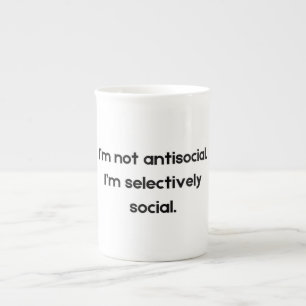 Caneca De Porcelana Não sou antissocial — sou seletivamente social D