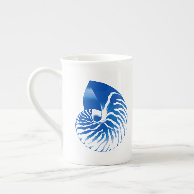 Caneca De Porcelana Nautilus shell - azul de cobalto e branco (Esquerda)