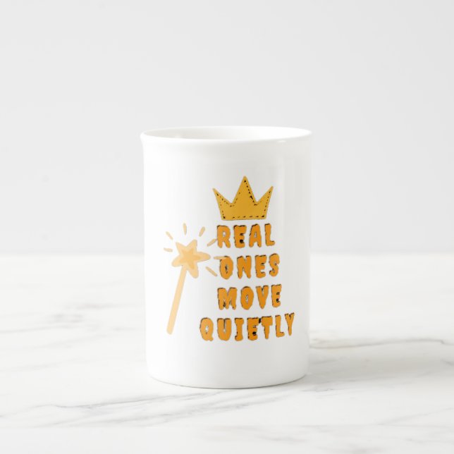 Caneca De Porcelana Negrito e Silencioso – O Design dos Verdadeiros (Frente)
