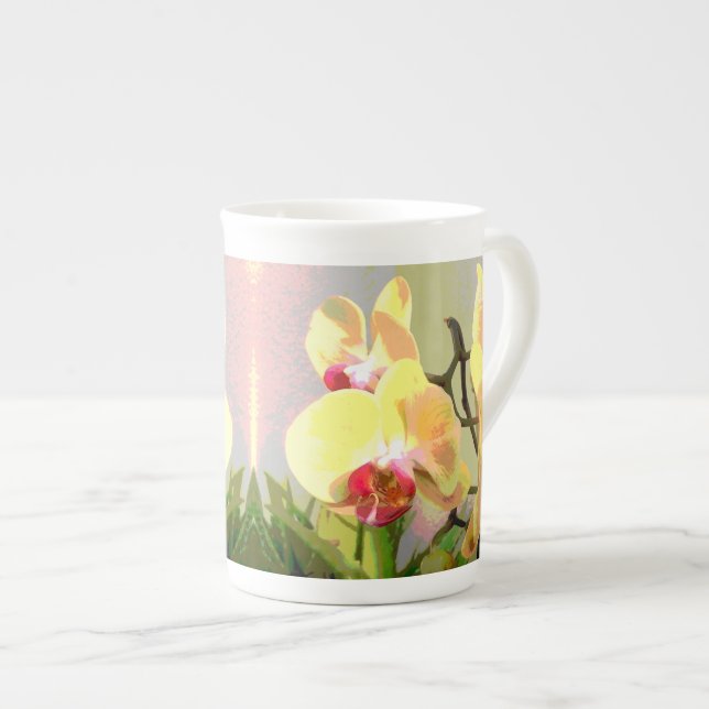 Caneca De Porcelana Orquídeas Amarelas ao sol da tarde (Frente Esquerda)
