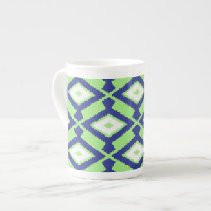 Caneca De Porcelana Padrão Ikat - Verde, Azul Indigo e Branco