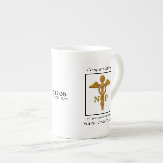 Caneca De Porcelana Parabéns de Graduação de Enfermeiro (Frente Esquerda)
