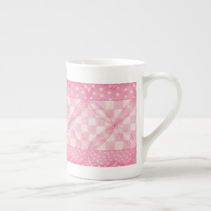 Caneca De Porcelana PINK CORAÇÃO QUILA Bone China Cã