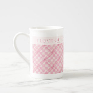 Caneca De Porcelana PINK VERIFIQUE QUILT Bone China Mug + Texto / Blus