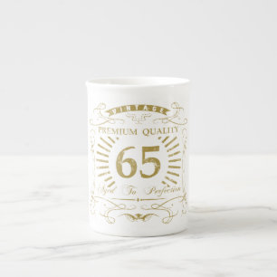 Caneca De Porcelana Presente de aniversário do 65º