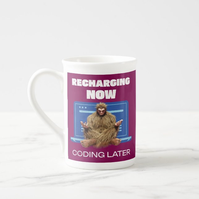 Caneca De Porcelana Programador Bigfoot Engraçado Recarregando Código  (Esquerda)