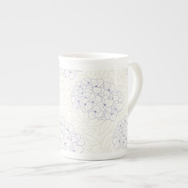 Caneca De Porcelana Purple Hydrangeas outline (Frente Esquerda)