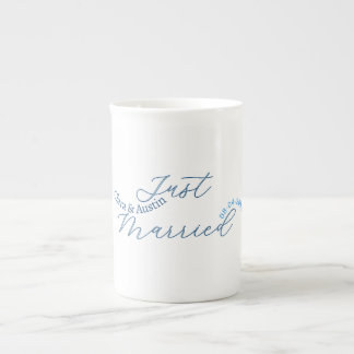 Caneca De Porcelana Recém-casados adicionar nome do casal data ano sim