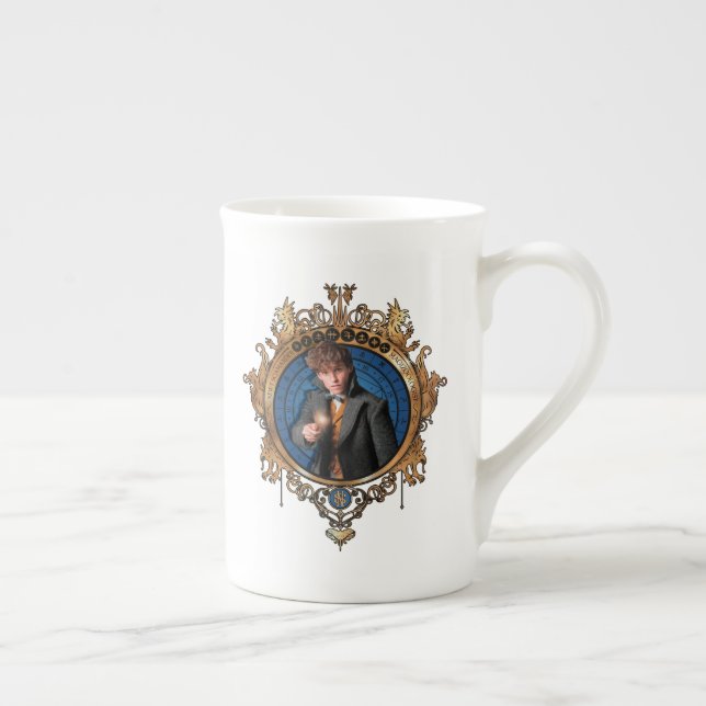 CANECA DE PORCELANA RETRATO NEWT SCAMANDER™ (Direita)