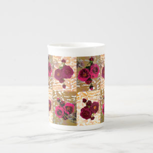 Caneca De Porcelana Rosas antigos com fundo branco