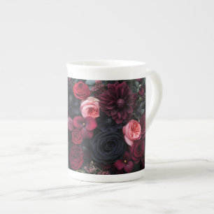 Caneca De Porcelana Rosas de Disposição Floral Escuro Elegante