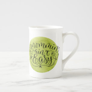 Caneca De Porcelana Ser Mãe Não é Fácil no Círculo Verde