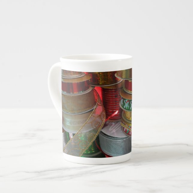 Caneca De Porcelana Spools de Férias de Natal Vermelho e Dourado (Frente Esquerda)